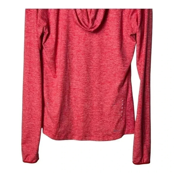 1303. NIKE RUN DRI FIT LONG SLEEVE TOP WITH‎ HOOD AND MOCK NECKLINE BRIGHT CORAL - Picture 9 of 9